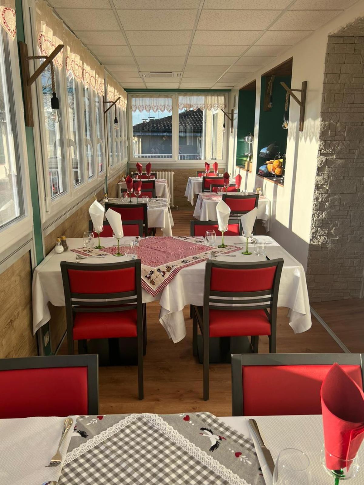Hotel Le Pommeil Gueret Phòng bức ảnh